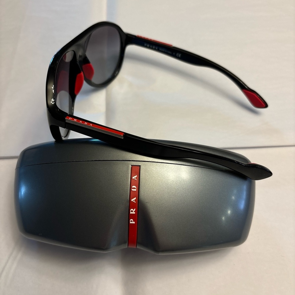 Authentic Men’s Prada Black And Red Prada Glasses - Picture 3 of 11